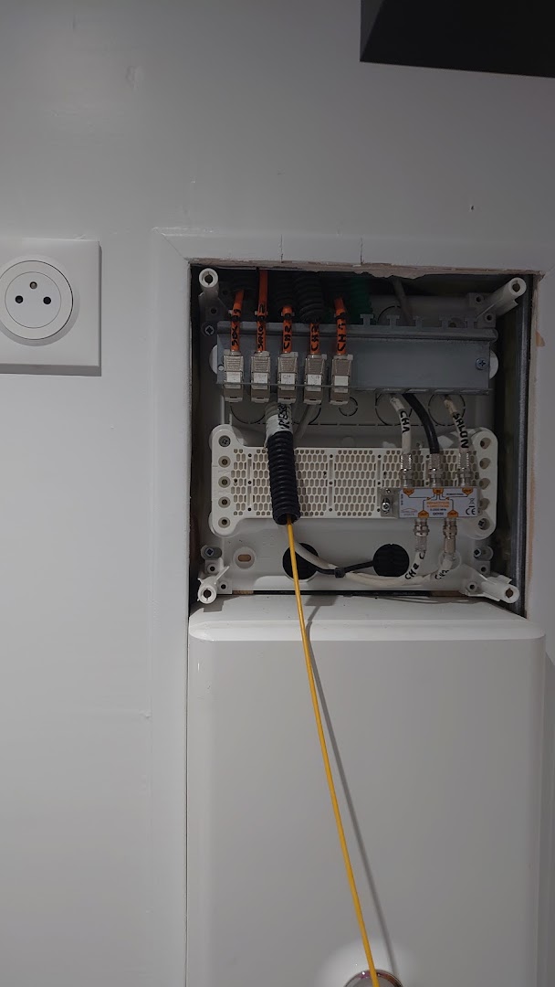 JB Renov Électricité — Photos 2