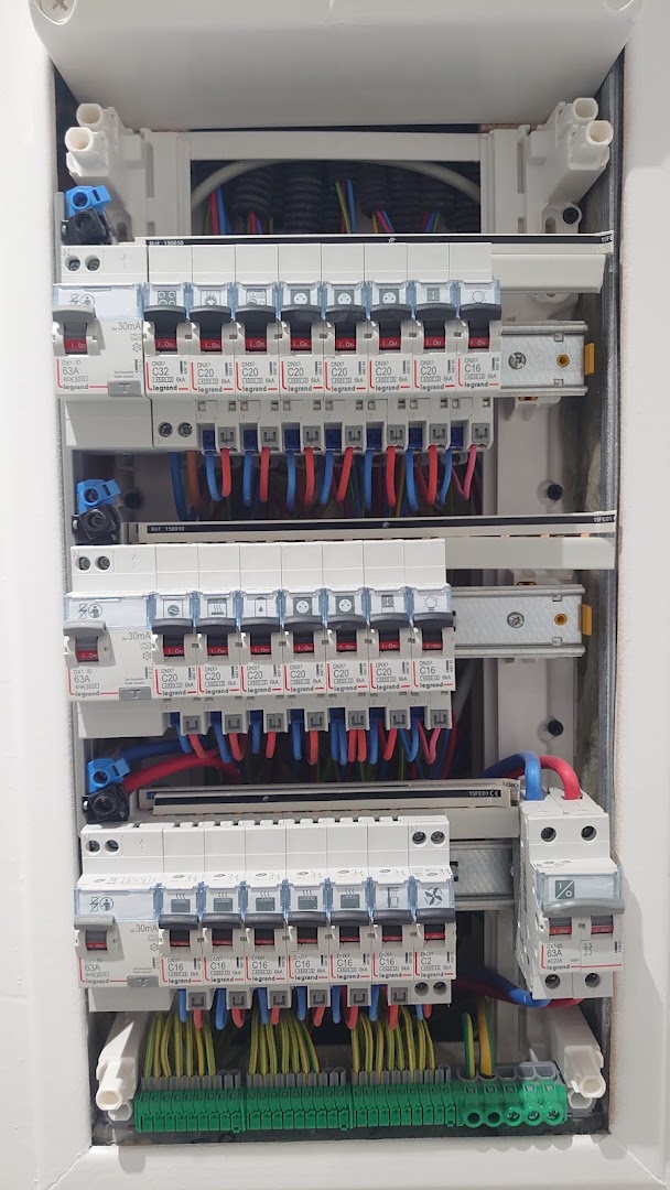 JB Renov Électricité — Photos 6